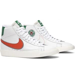 Nike Blazer Mid x Stranger Things Hawkins High School